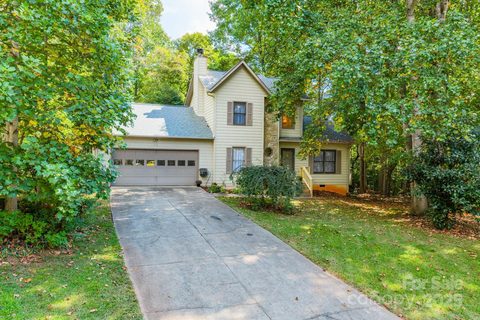 3884 Snider Circle sold home in Hidden Creek Estates, Hickory, NC