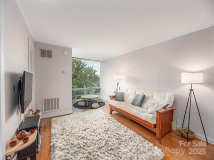 Previously sold for $185,000