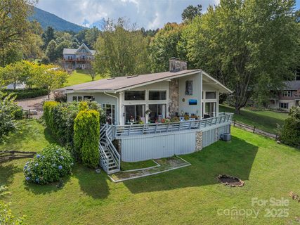 234 Sams Trail sold townhome in Balsam Meadows, Waynesville, NC