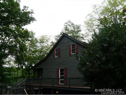 Previously sold for $758,700