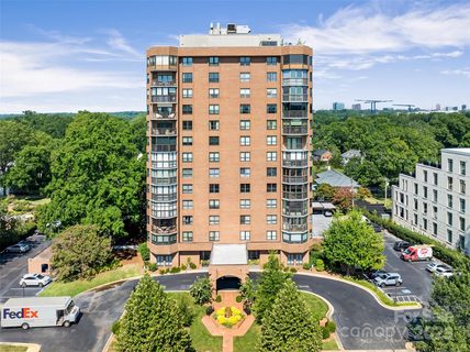 Previously sold for $702,000
