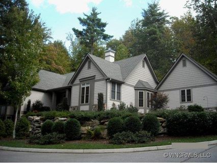10 Pheasant Branch Court sold home in Dunroy On Rutledge, Flat Rock, NC