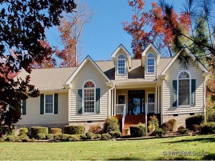 102 White Cedar Lane