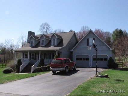 3 Mallory Meadows Court