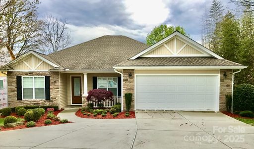 18 Eagle Pointe Way