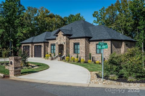 668 Players Ridge Road sold home in Olivers Landing, Hickory, NC