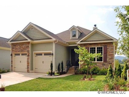 27 Dreambird Drive sold condo in Rose Hill Plantation, Leicester, NC