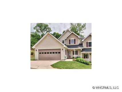 35 Viera Drive sold home in Fernstone Village, Swannanoa, NC