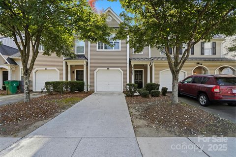 14640 Lions Paw Street sold townhome in Lions Gate, Charlotte, NC