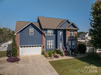 1613 Stone Pine Drive sold home in Forest Pointe, Gastonia, NC