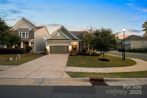 1385 Rainier Drive sold home in Forest Grove, Fort Mill, SC