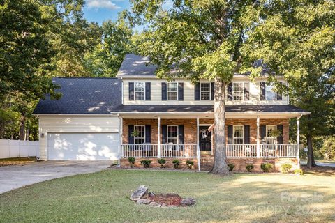 3000 Beech Court sold home in Country Woods, Indian Trail, NC