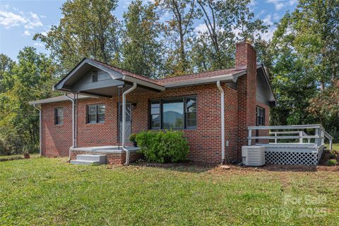 133 Little Pine Drive sold home in Hoopers Creek, Fletcher, NC