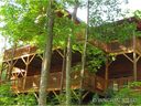 1 Floppy Ear Trail sold home in Waynesville, SC