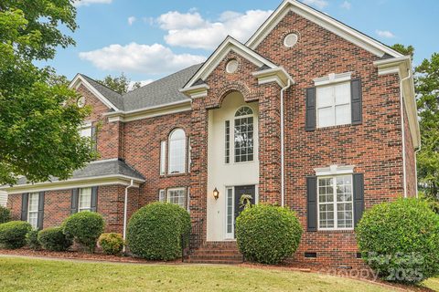 11111 Fountaingrove Drive sold home in Fountaingrove, Charlotte, NC