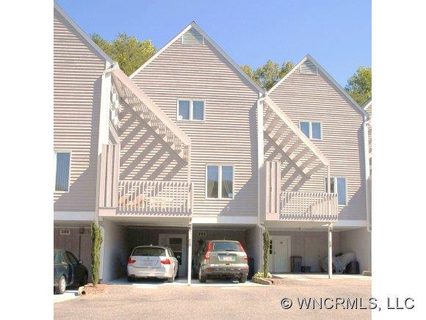 C 3 Lynx Drive sold condo in The Lynx Condominium, Black Mountain, NC