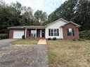 1862 Green Leaf Court sold home in Conover, SC
