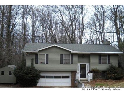 8 Tuckaway Drive sold home in Kenwood, Asheville, NC
