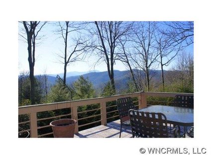 96 Chestnut Ridge Rd