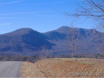 Lot 2 Easy Street