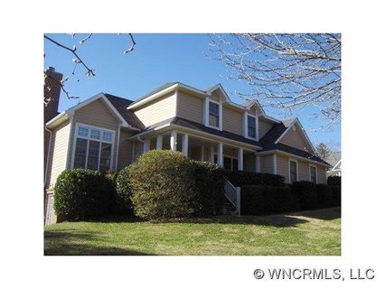 40 Sierra Drive