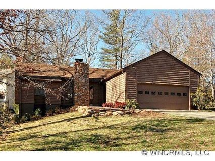 214 Woodland Court