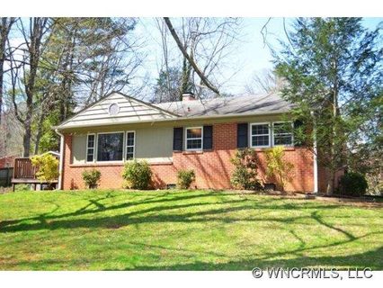 62 Royal Oaks Road sold home in Royal Oaks, Arden, NC