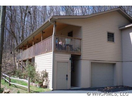 115 Mountain Breeze Dr sold home in The Overlook, Maggie Valley, NC