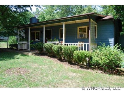 30 Morningside Drive sold home in Brandon Estates, Weaverville, NC
