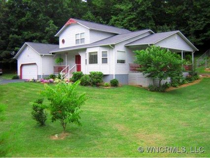 133 Spring Drive sold home in Springside, Mars Hill, NC