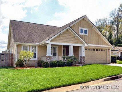 48 Sunview Circle sold home in Baldwin Cove, Arden, NC