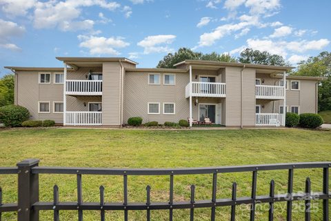 140 Lake Concord Road