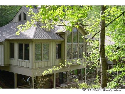 211 Bob White Loop