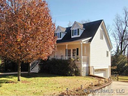 2360 Rosemont Court