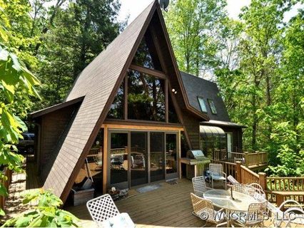 44 S Summit Ridge Road