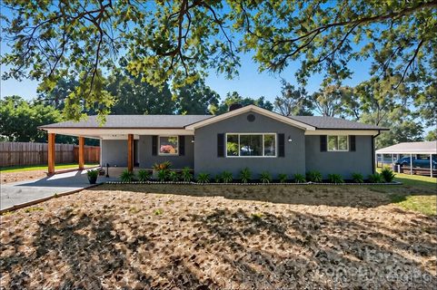 3916 Arvin Drive sold home in Trexler Acres, Charlotte, NC