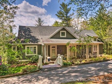 8 Hickory Ridge