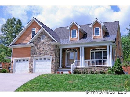 28 Woods Crossing Way