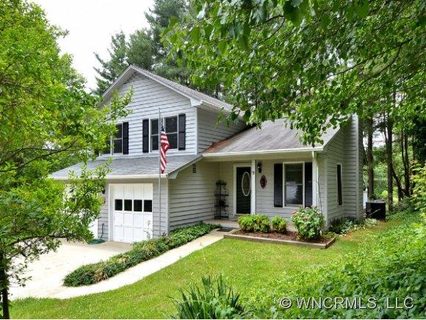 9 Westwood Drive sold home in Westwood, Candler, NC