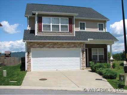 10 Dansford Drive sold home in Stonecrest, Arden, NC