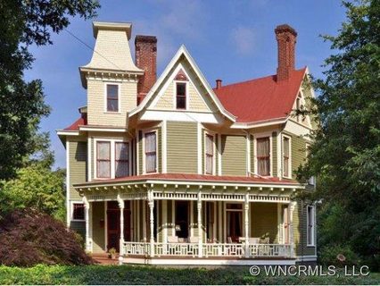 76 North Liberty Street sold home in Chestnut Hills, Asheville, NC