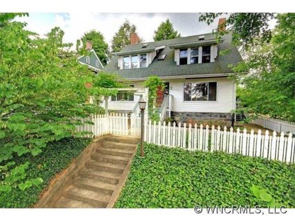 19 N Liberty Street sold home in Chestnut Hills, Asheville, NC