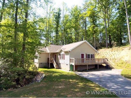 71 Cleo Court sold home in Peaceful View, Hendersonville, NC