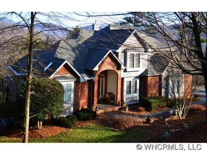624 Vista View Drive sold home in Hidden Valley Estates, Asheville, NC