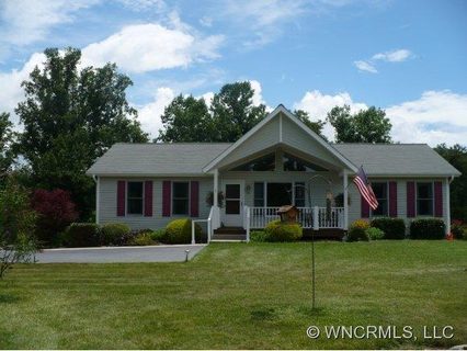 3 Nicole Lane sold home in Reems Creek Meadows, Weaverville, NC