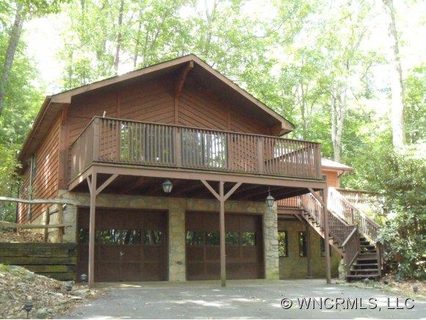 40 Crestmont Dr