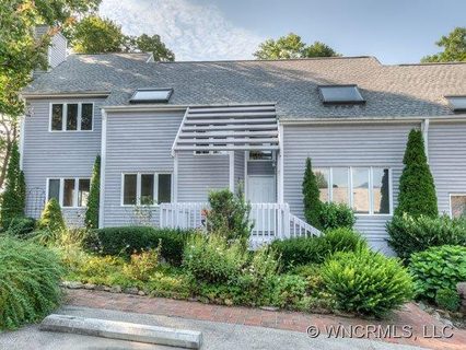 F5 Lynx Drive sold condo in The Lynx Condominium, Black Mountain, NC