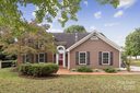 15217 Buckhaven Court sold home in Mint Hill, SC