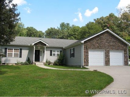 411 Wakefield Dr