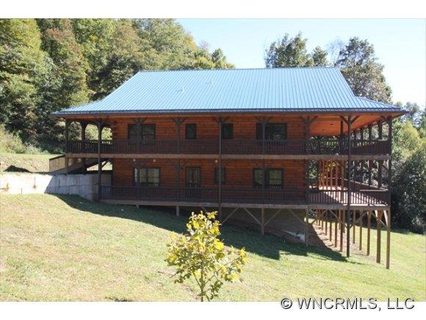 212 Moon Beam Lane